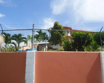 Beautiful apartments in a quite area - 尼格瑞尔 - 阳台