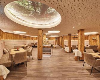 阿斯特丽德酒店 - 萨尔巴赫 - 餐馆