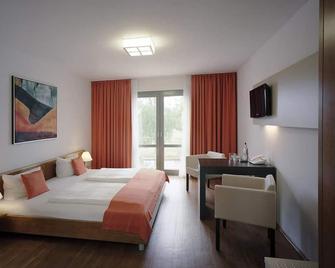 Double room, shower or bath, WC - Akademiehotel - 德累斯顿 - 睡房