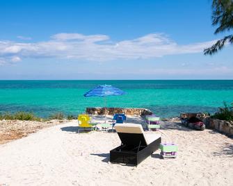 Boo's Bungalow - \nfamily And Dog Friendly Waterfront, Not Beachfront, Cottage - Spanish Wells - 海滩