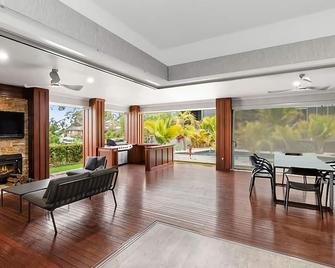 Blissful Bungalow Batemans Bay - 贝特曼斯湾 - 客厅
