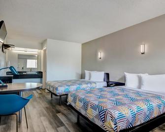 Motel 6 哥伦布, Oh - Osu North - 哥伦布 - 睡房