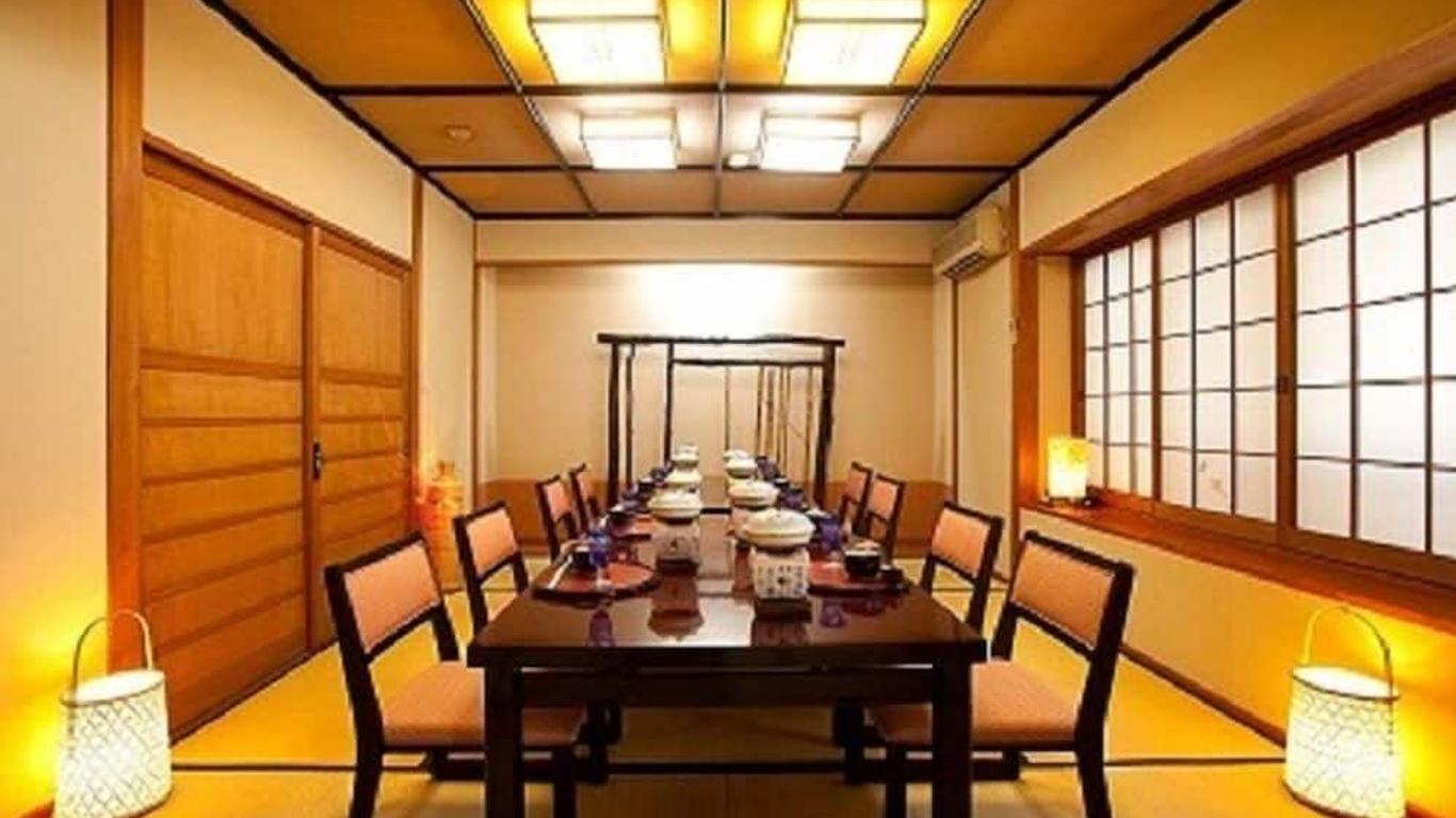 五月旅館