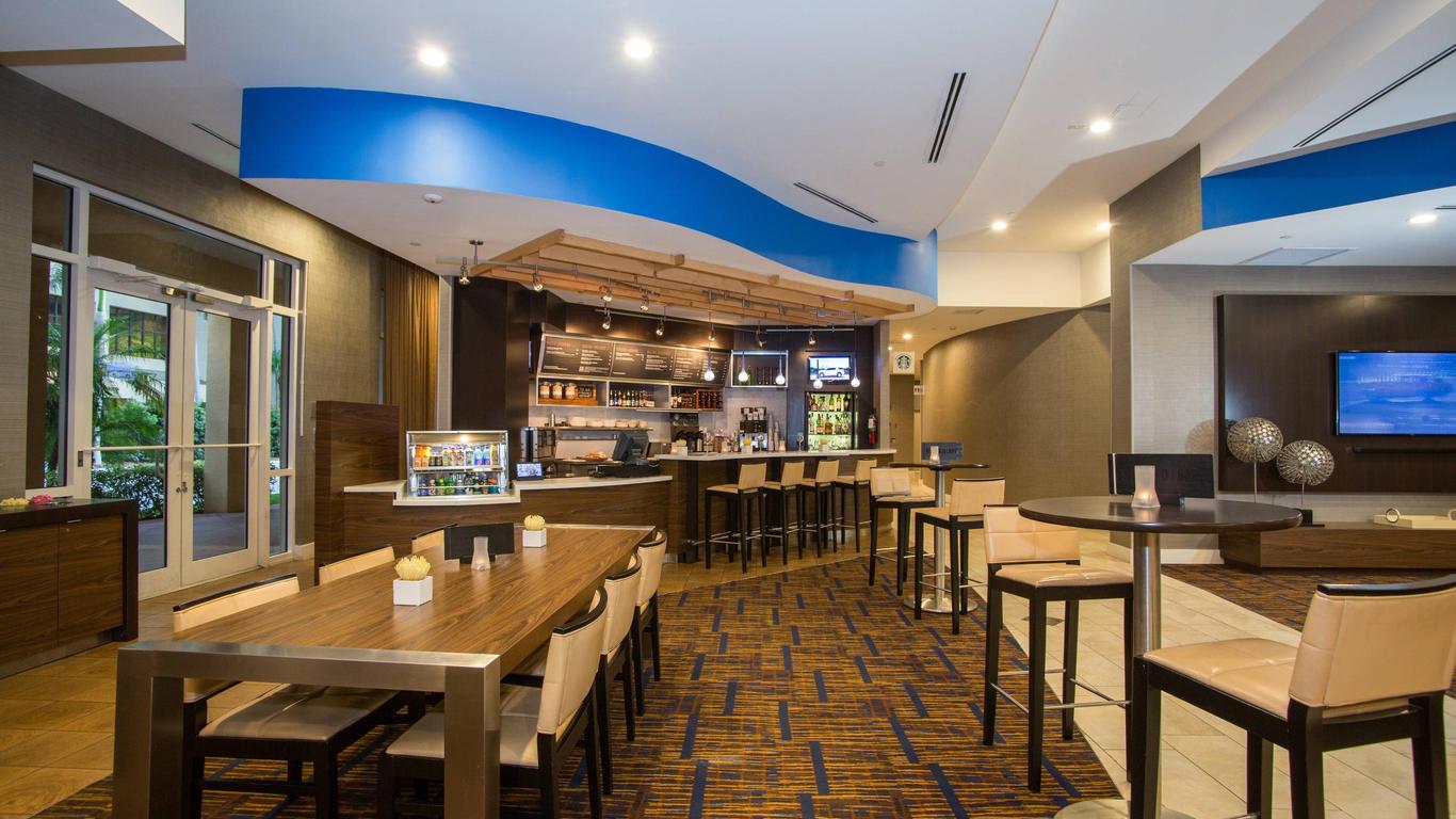 迈阿密戴德兰万怡酒店