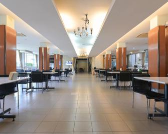 拉达纳公园酒店 - 彭世洛 - 餐馆