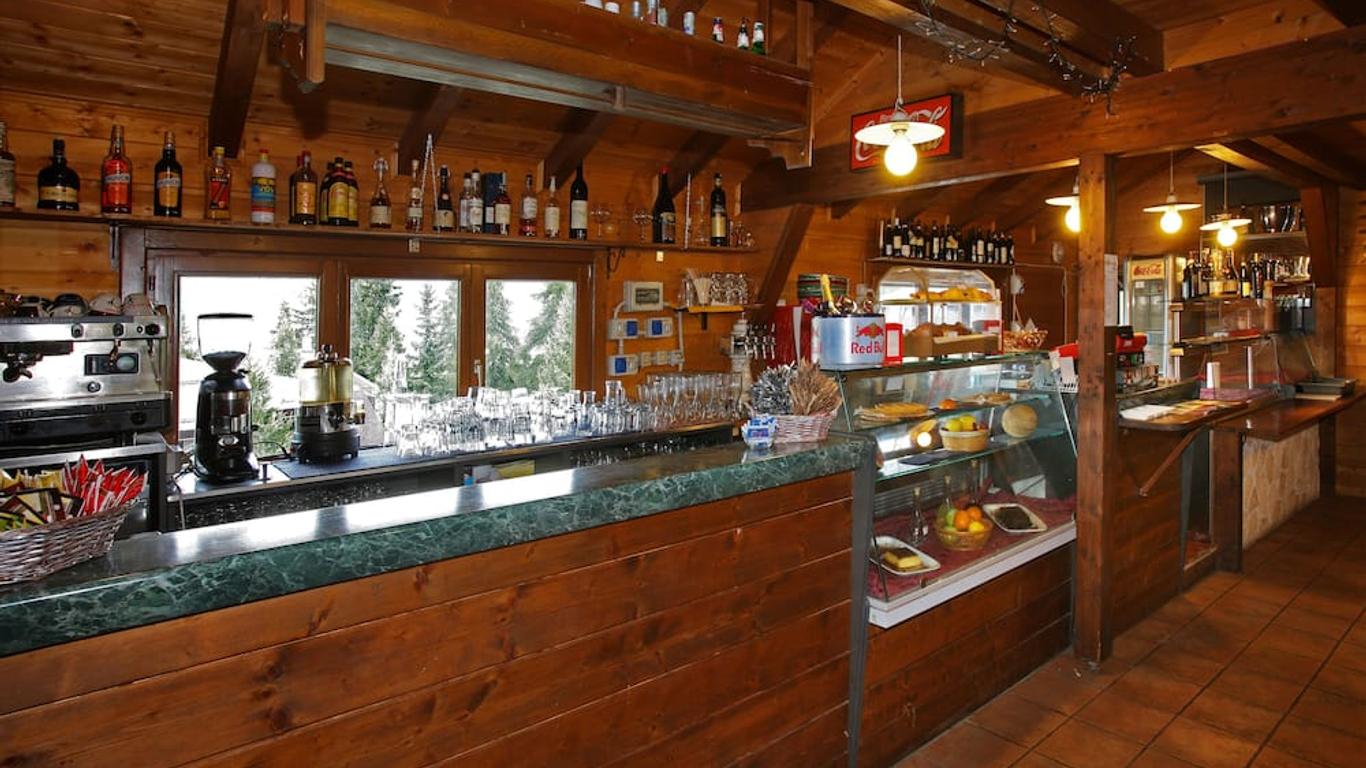 德尔索勒小木屋酒店