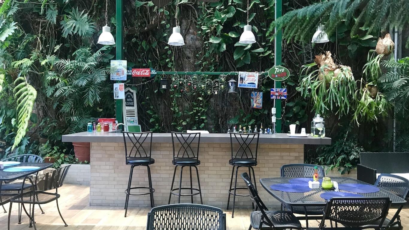圣萨尔瓦多阿利坎特酒店