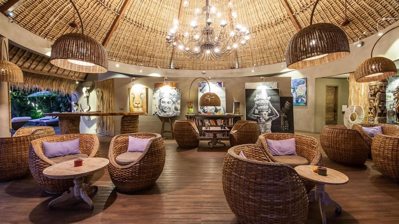 蓝色因缘酒店