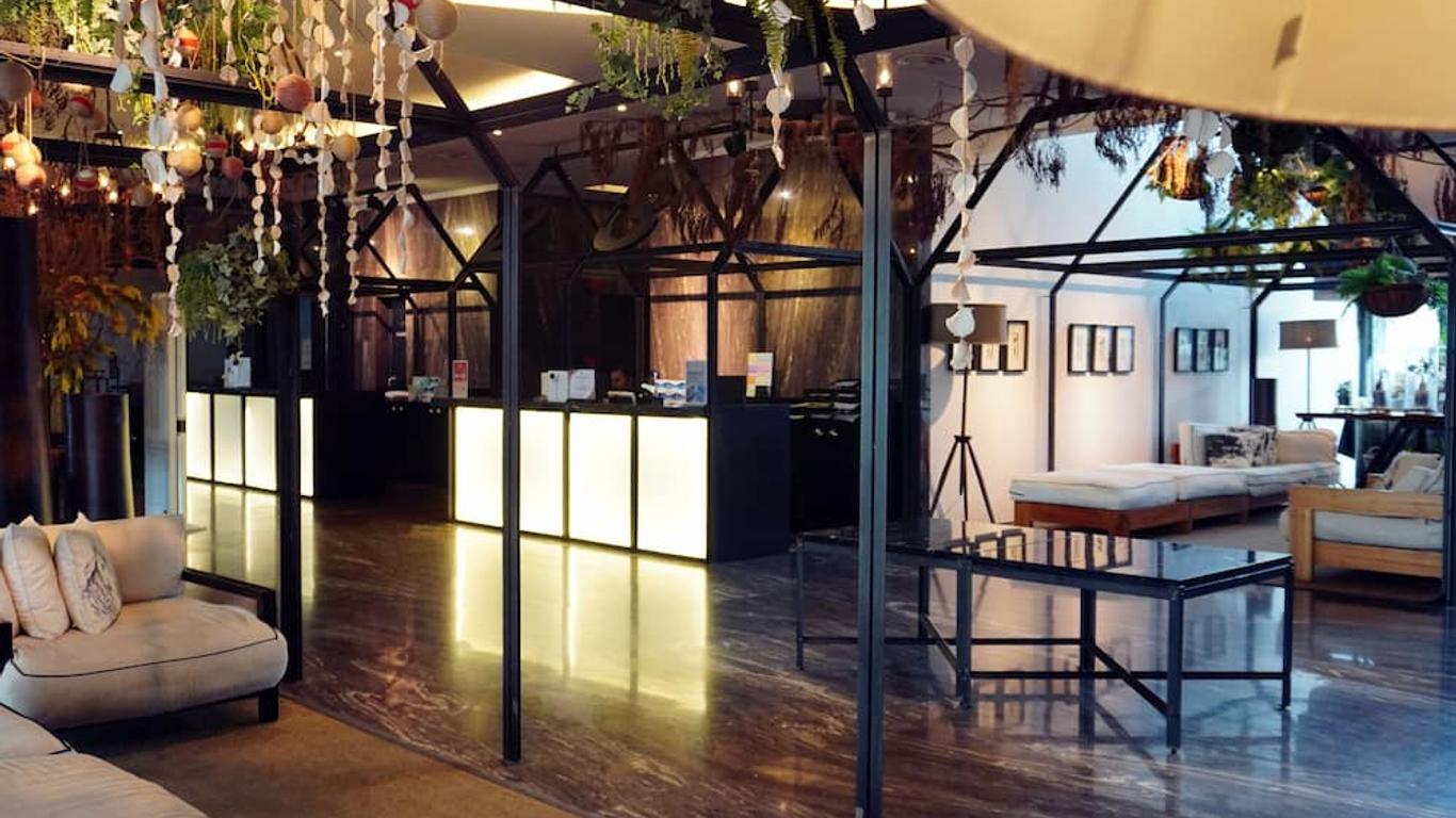 M 屋顶住宅酒店