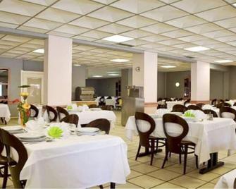 联盟酒店 - 卢尔德 - 餐馆