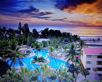 Vidanta Mayan Palace Mazatlan, Two Bedroom Suite, Sleeps 5 Adults and two Kids - 马萨特兰 - 游泳池