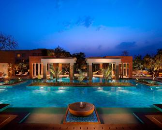 ITC 穆哥哈酒店 - 豪华精选度假村及水疗中心 - 亚格拉 - 阿格拉 - 游泳池