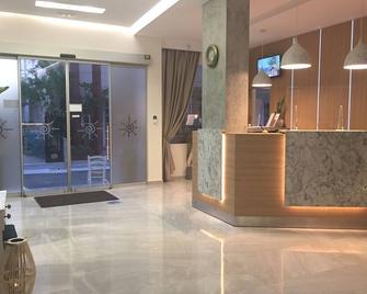 沃拉公寓酒店 - 赫索尼索斯 - 柜台