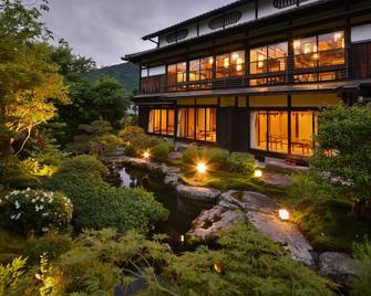 京都芹生旅馆 - 京都 - 建筑