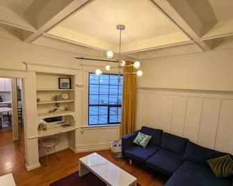 Beautiful furnished large 2 bedroom apartment in the heart of San Francisco - 旧金山 - 客厅