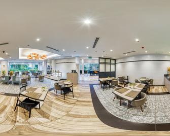 伊洛伊洛丽笙公园酒店 - 伊洛伊洛 - 餐馆