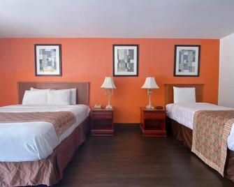 Royal Inn Richmond Hill- Savannah I-95 - 列治文山 - 睡房