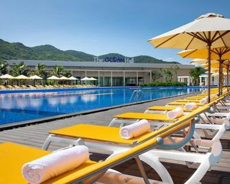 Oceanami Resort Long Hai, Vung Tau - Gia Tot - 头顿 - 游泳池