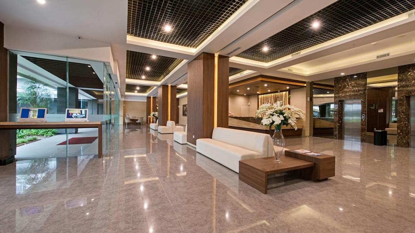 雅加达西玛图盼波因斯大智者酒店 - Chse 认证