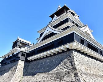 熊本城通町筋东横inn酒店 - 熊本 - 建筑