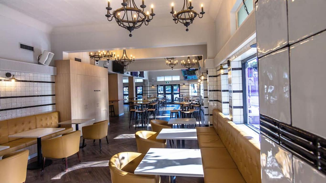 悉尼兰德威克皇家酒店
