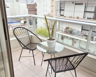 601 Luminoso y acogedor departamento en Almagro - 布宜诺斯艾利斯 - 阳台