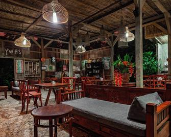 巴厘岛丛林露营 - Pupuan - 餐馆