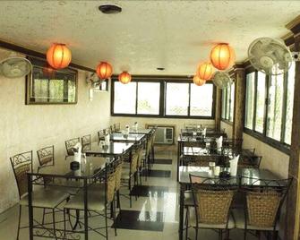 Ganga Fuji Home - 瓦拉纳西 - 餐馆