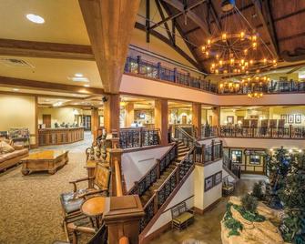 Wisconsin Dells Adventure! Glacier Canyon Resort w/Access to Water Parks! - 威斯康星戴尔 - 酒吧