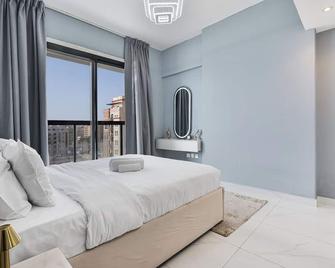 1br Apt With Gym Access And Rooftop Pool - 迪拜 - 睡房