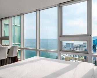 海云台海云酒店公寓 - 釜山 - 睡房