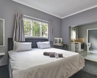 Inn & Out Sandton - 约翰内斯堡 - 睡房