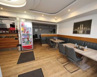 克莱因穆兴酒店 - 林茨 - 餐馆