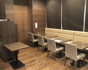 鹿儿岛多米酒店 - 鹿儿岛 - 餐馆