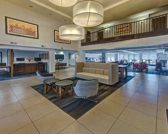 默弗里斯伯勒中心智选假日酒店 - IHG 旗下酒店 - 默夫里斯伯勒 - 大厅