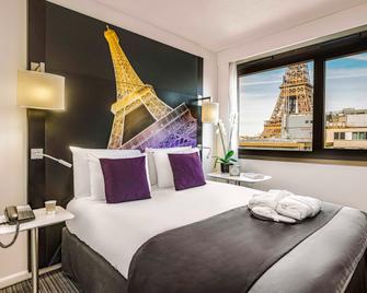 巴黎中心埃菲尔铁塔美居酒店 - 巴黎 - 睡房