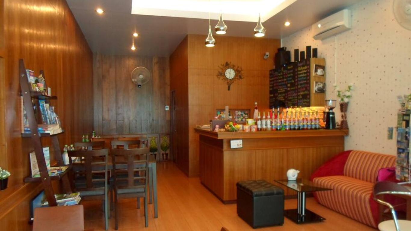 苏莱特麦普雷斯酒店
