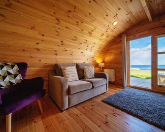Ceide Glamping - Ballycastle - 客厅