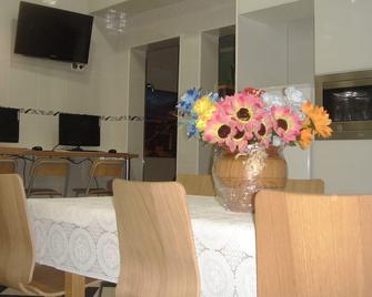 DownTown Guest house - 里斯本 - 餐厅