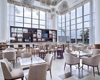 圭亚那乔治敦万豪酒店 - 乔治城 - 餐馆