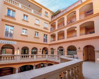 Superb apartment in the heart of Saint-Tropez - 圣特罗佩 - 建筑