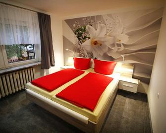 Vacation apartment with 2 bedrooms and great eat-in kitchen - 德累斯顿 - 睡房