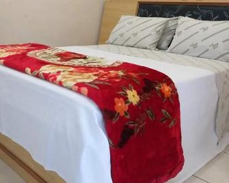 拉多雷斯特酒店 - 圣保罗 - 睡房