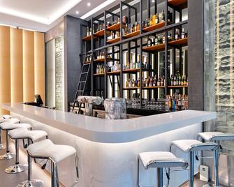 曼谷唐人街皇家酒店 - 曼谷 - 酒吧