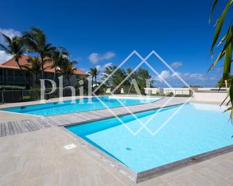 5 bed-rooms Beach-front Duplex of 189 m2 at Orient Beach - 格兰德凯斯 - 游泳池