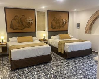 地球海洋历史中心酒店 - 马萨特兰 - 睡房