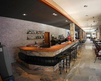 鹦鹉螺酒店 - 罗萨斯 - 酒吧