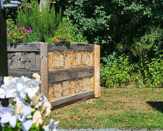 Apartment Flintstone in Staphel / Sassnitz / Rügen / Baltic Sea / pet possible - 萨斯尼茨 - 户外景观