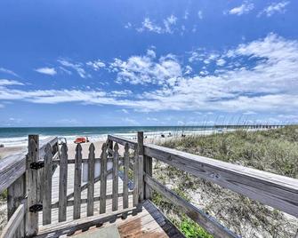 Ocean-View Fernandina Condo with Pool, Beach Access! - 费南迪纳比奇