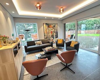 Luxary house, centrally located in Reykjavik - 雷克雅未克 - 休息厅